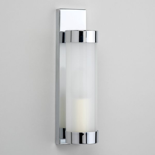 Фото №1 - Светильник настенный для ванной комнаты Art Deco(2S125322)