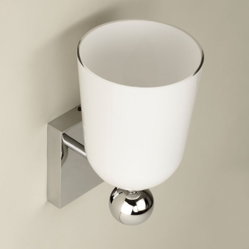 Фото №2 - Светильник настенный для ванной комнаты Liston(2S125342)